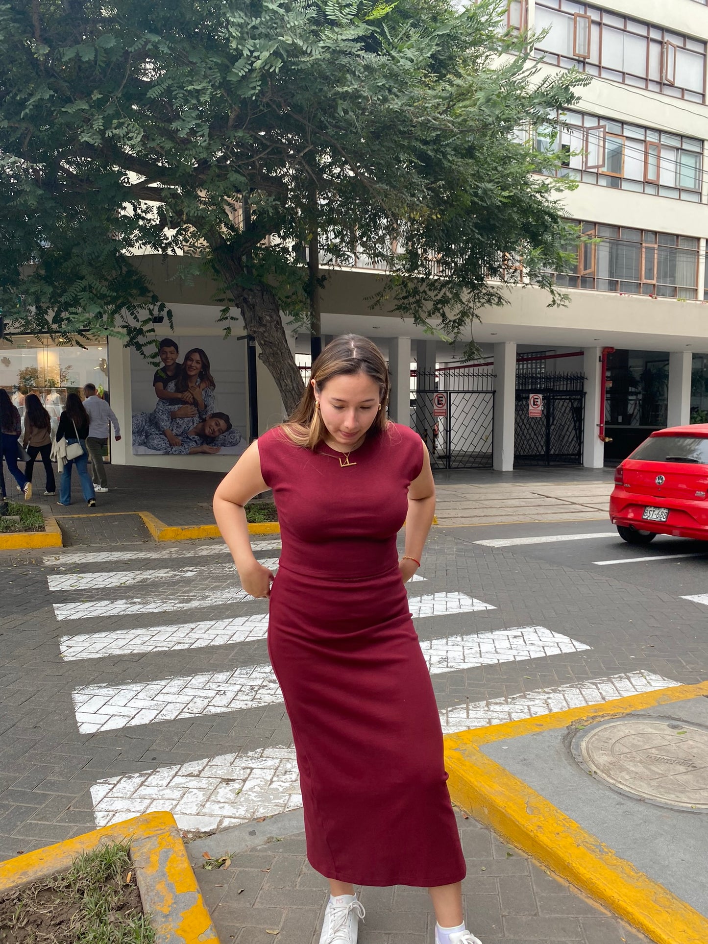 Falda Alba