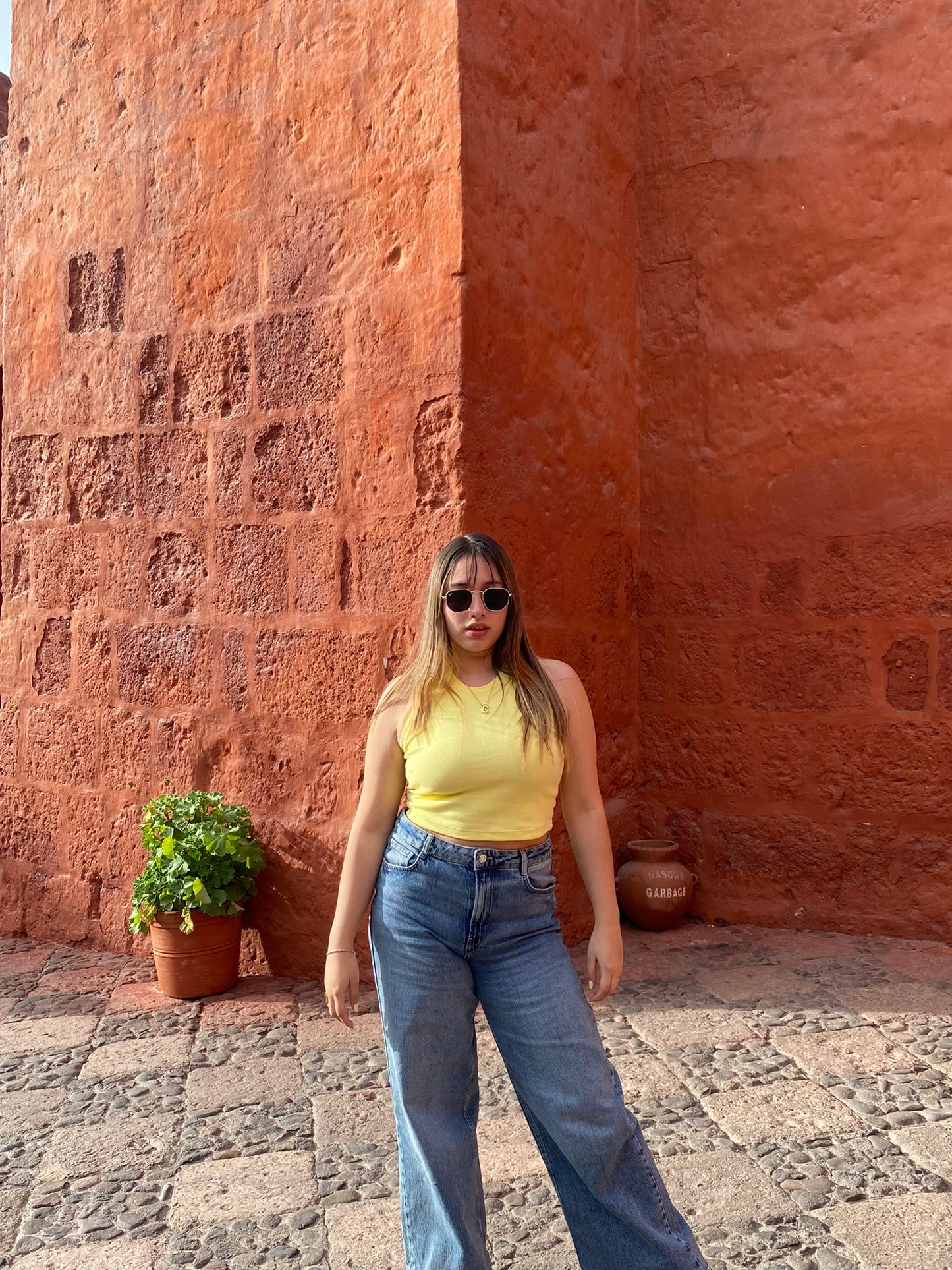 Top  Yelow
